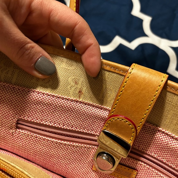 Great used Dooney and bourke monogrammed cream and patina handled tote - Picture 8 of 10